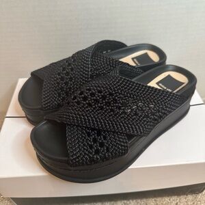 Dolce Vita Black Woven Sandals, size 5, New in box